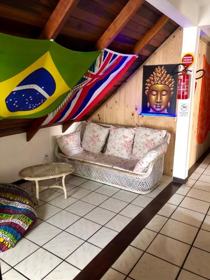 בומבינאס Quatro Ilhas Beach Hostel מראה חיצוני תמונה